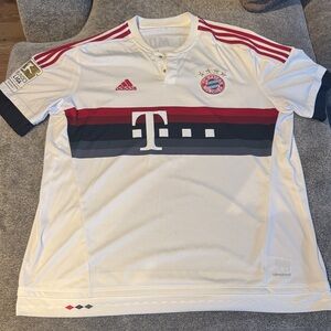 Adidas FC Bayern White Soccer Jersey with Red and Gold Details (2014-2015)